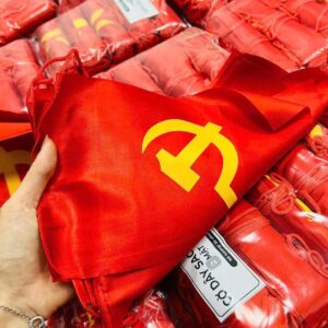 Cờ dây sao Đảng trang trí đồng bộ